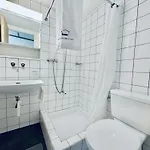 Monteurzimmer - Worker's - Zimmerzuvermieten In Baeriswil Ξενοδοχείο με διαμερίσματα *