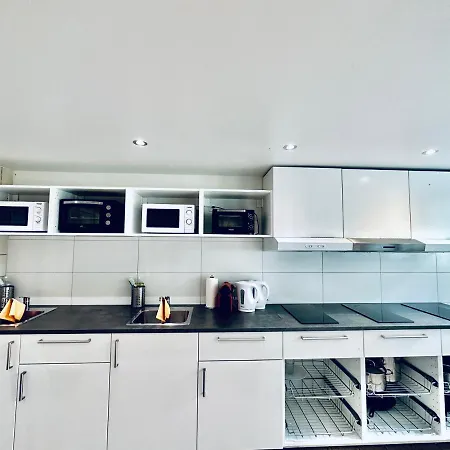 Monteurzimmer - Worker's - Zimmerzuvermieten In Baeriswil Bariswil