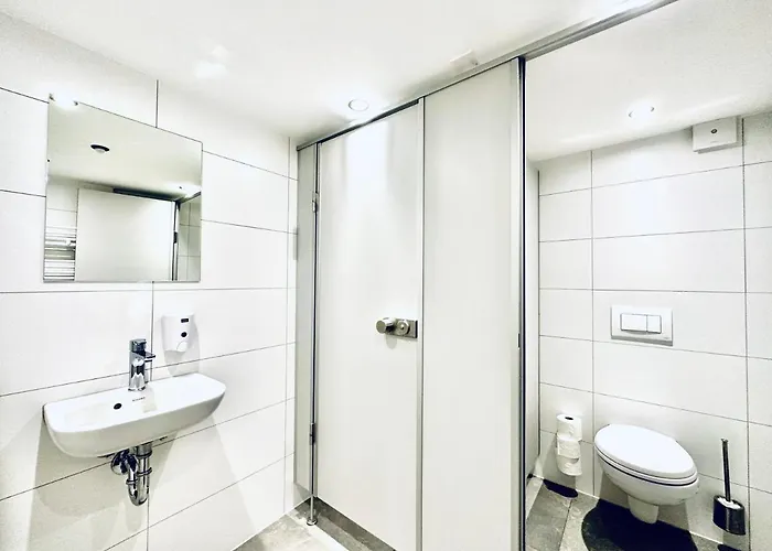 Monteurzimmer - Worker's - Zimmerzuvermieten In Baeriswil Bariswil