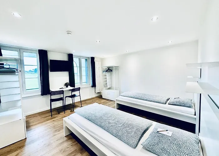 Ξενοδοχείο με διαμερίσματα Monteurzimmer - Worker's - Zimmerzuvermieten In Baeriswil